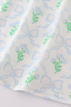 Load image into Gallery viewer, Green leaves bow print mom&amp;me dress
