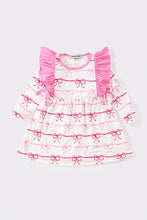 Load image into Gallery viewer, Pink stripe bow print girl dress
