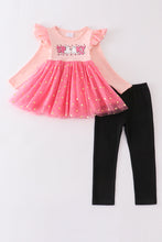 Load image into Gallery viewer, Pink &quot;soopky&quot; ruffle girl set
