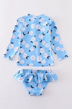 Load image into Gallery viewer, Blue daisy print 2pc girl swimsuit UPF50+
